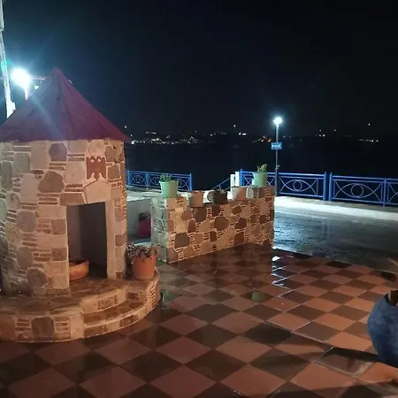 Anemomylos House Case de vacanță