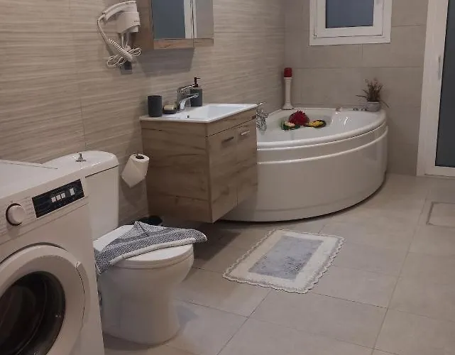 بيت للعطل Anemomylos House *