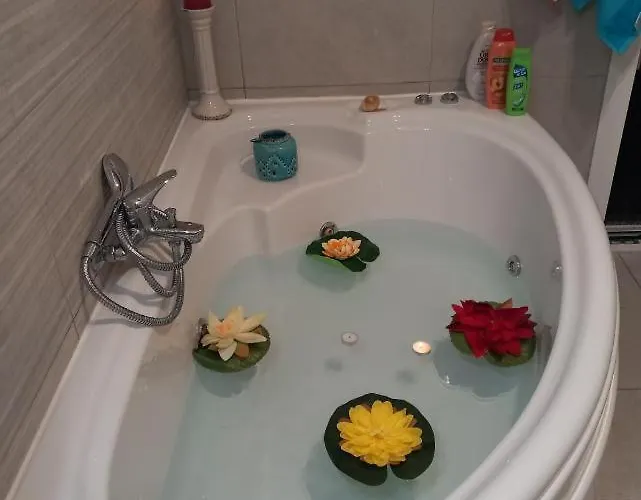 بيت للعطل Anemomylos House *